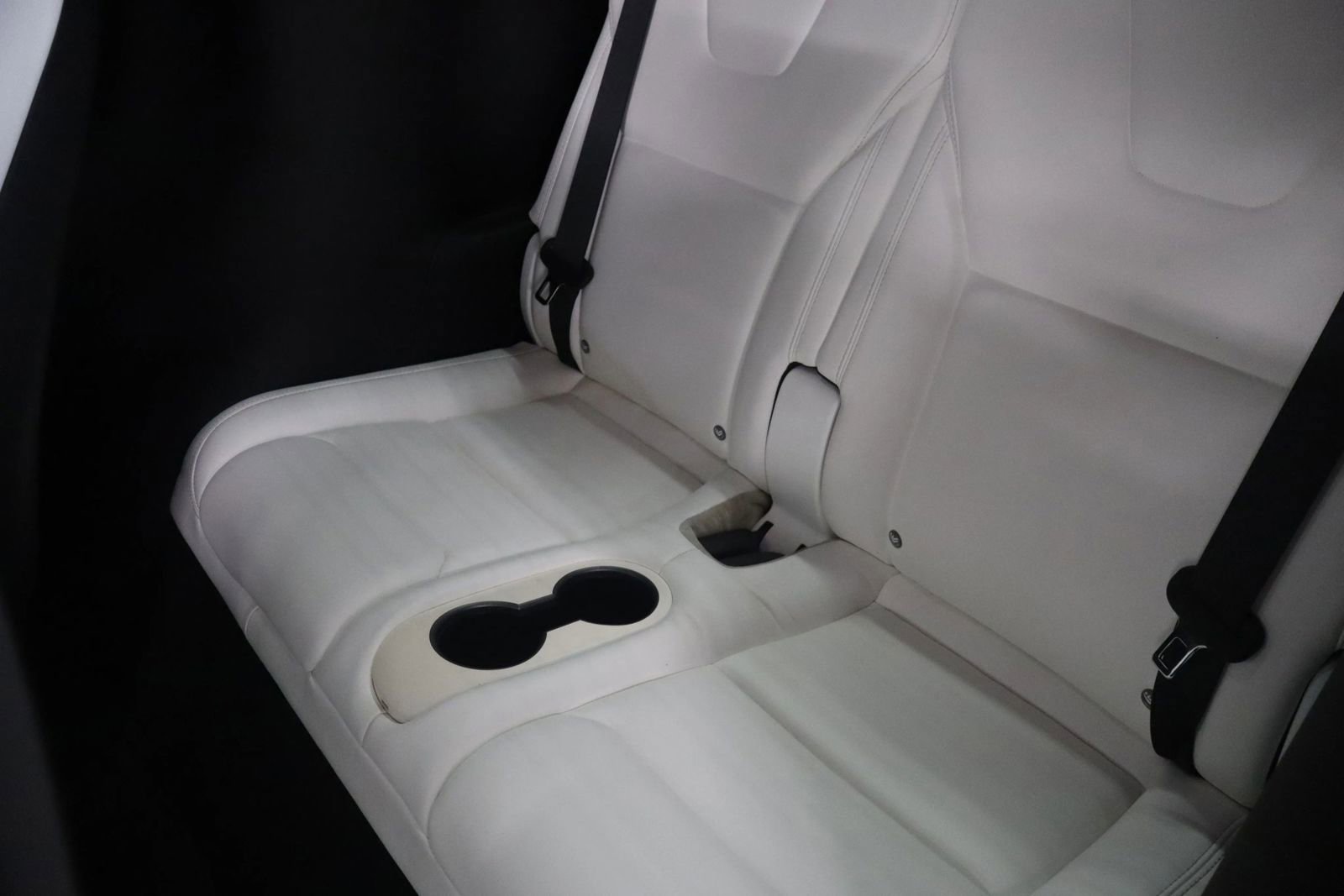 Used 2018 Tesla Model X 100D image 15