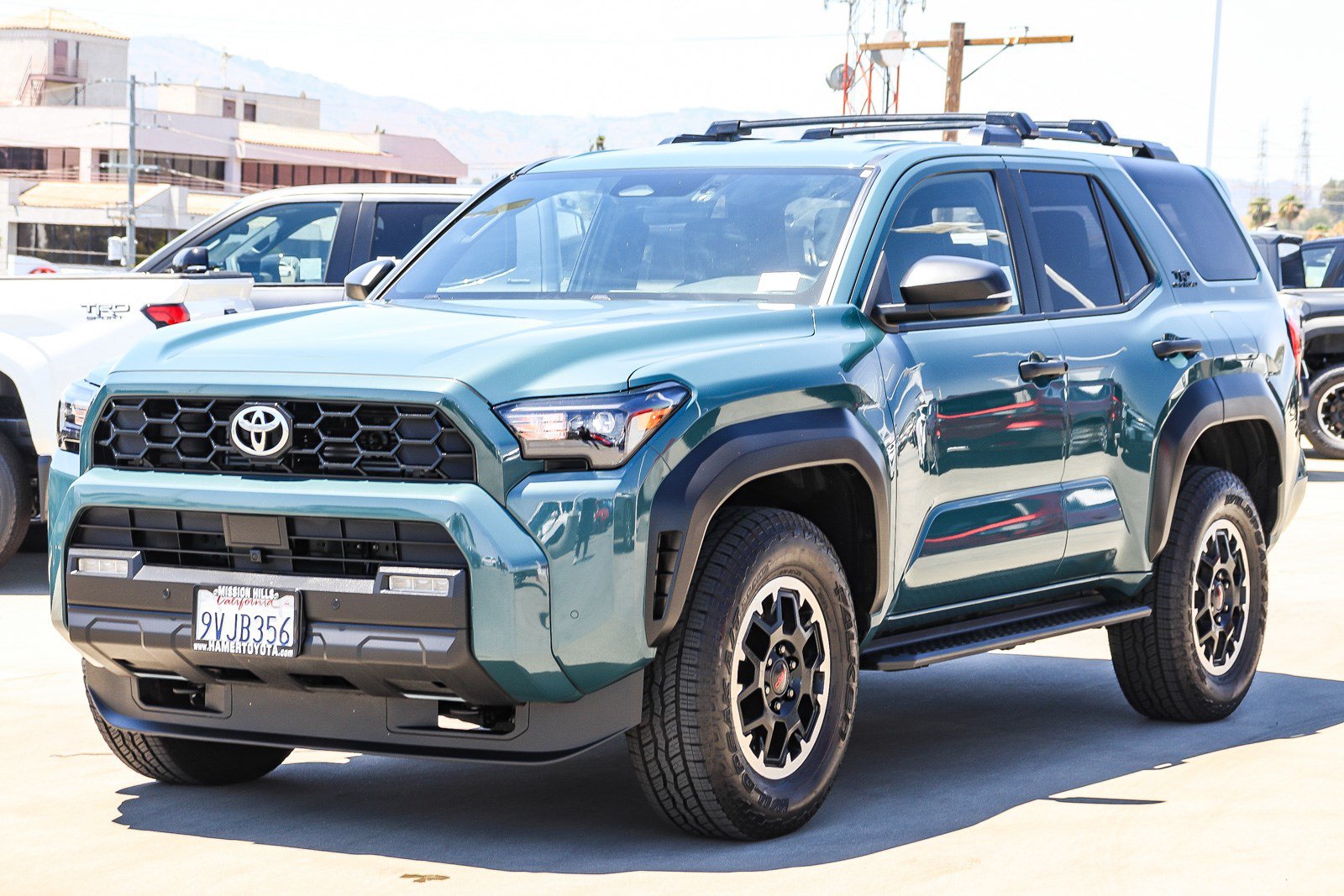 Certified 2025 Toyota 4Runner TRD Off-Road AWD/4WD image 6