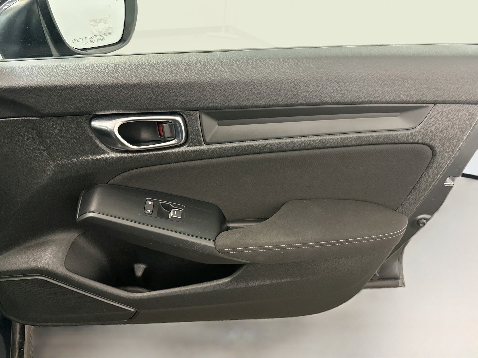 Used 2025 Honda Civic Sport image 32