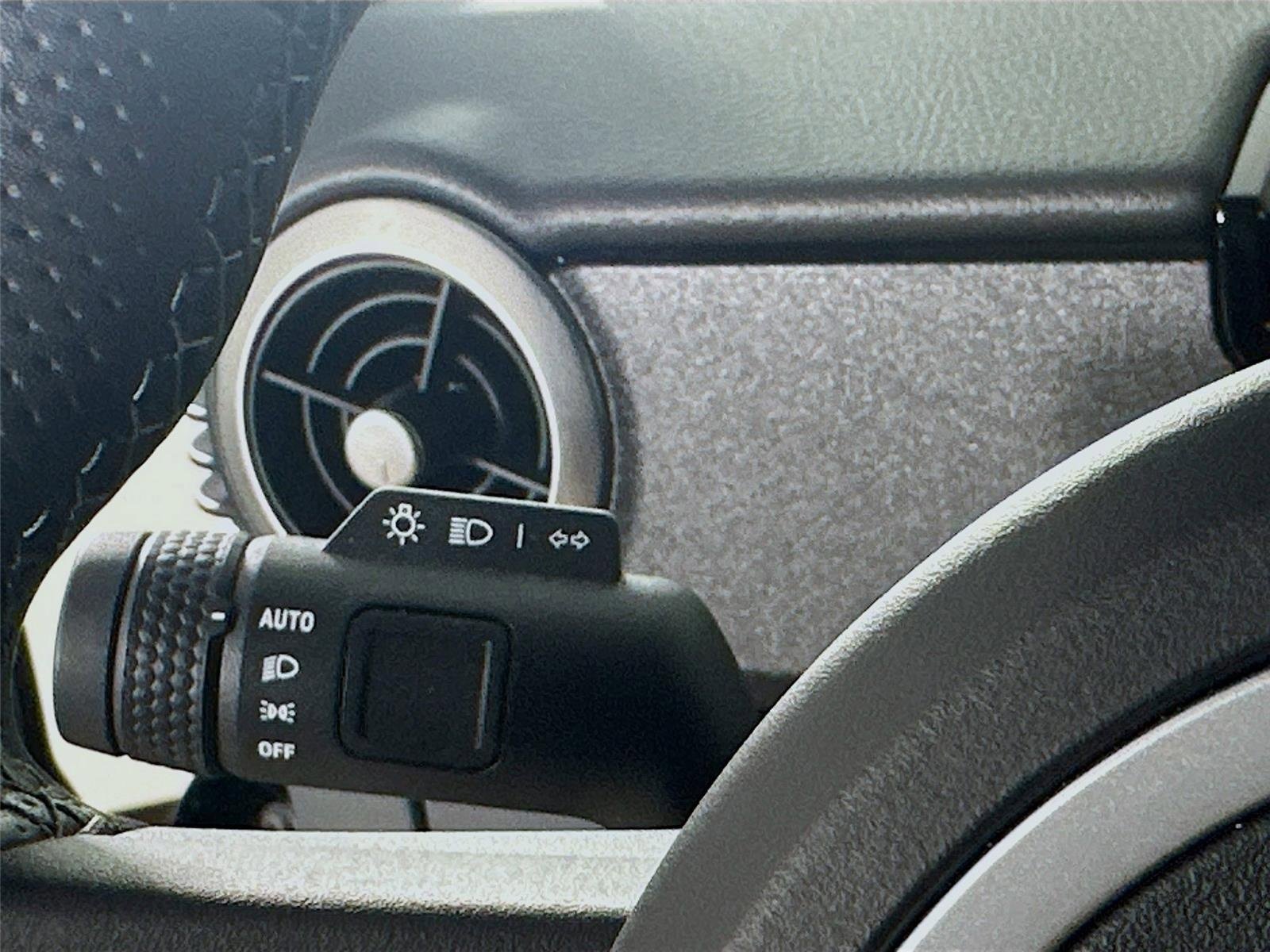 Used 2024 INEOS Grenadier Fieldmaster Edition image 21