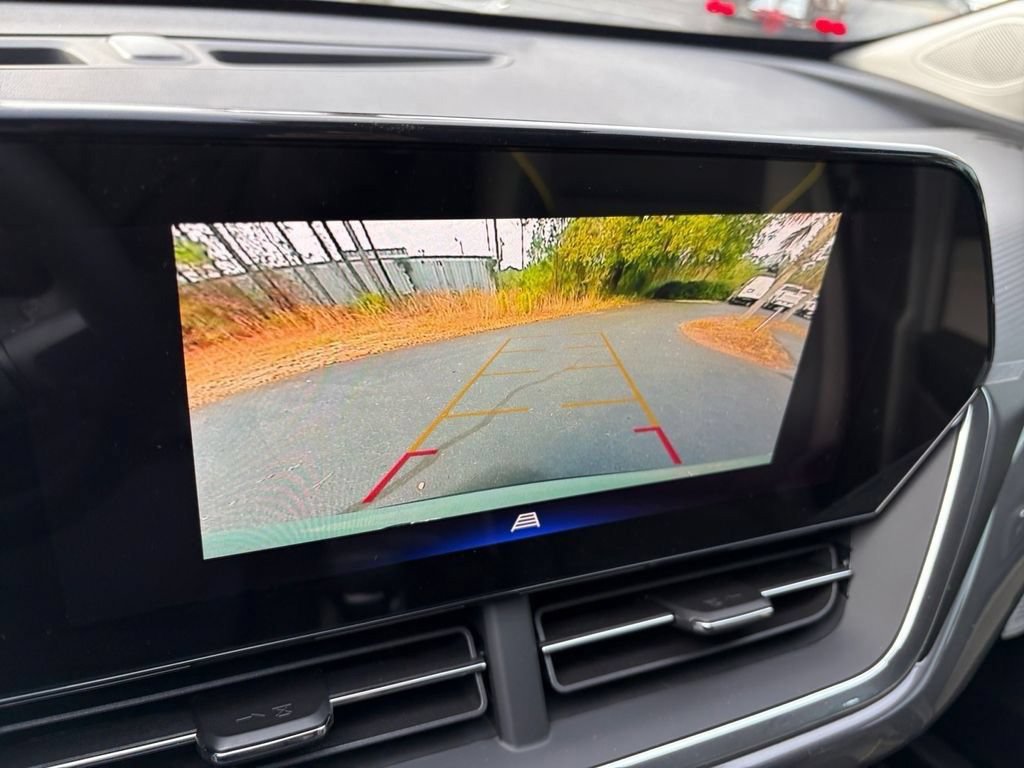 New 2026 Chevrolet Trax ACTIV w/ Driver Confidence Package FWD image 17