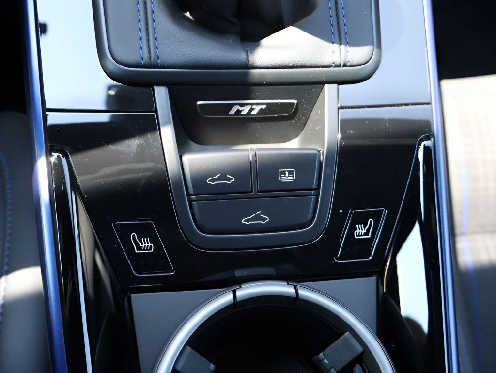 Certified 2026 Porsche 911 Carrera T RWD image 25