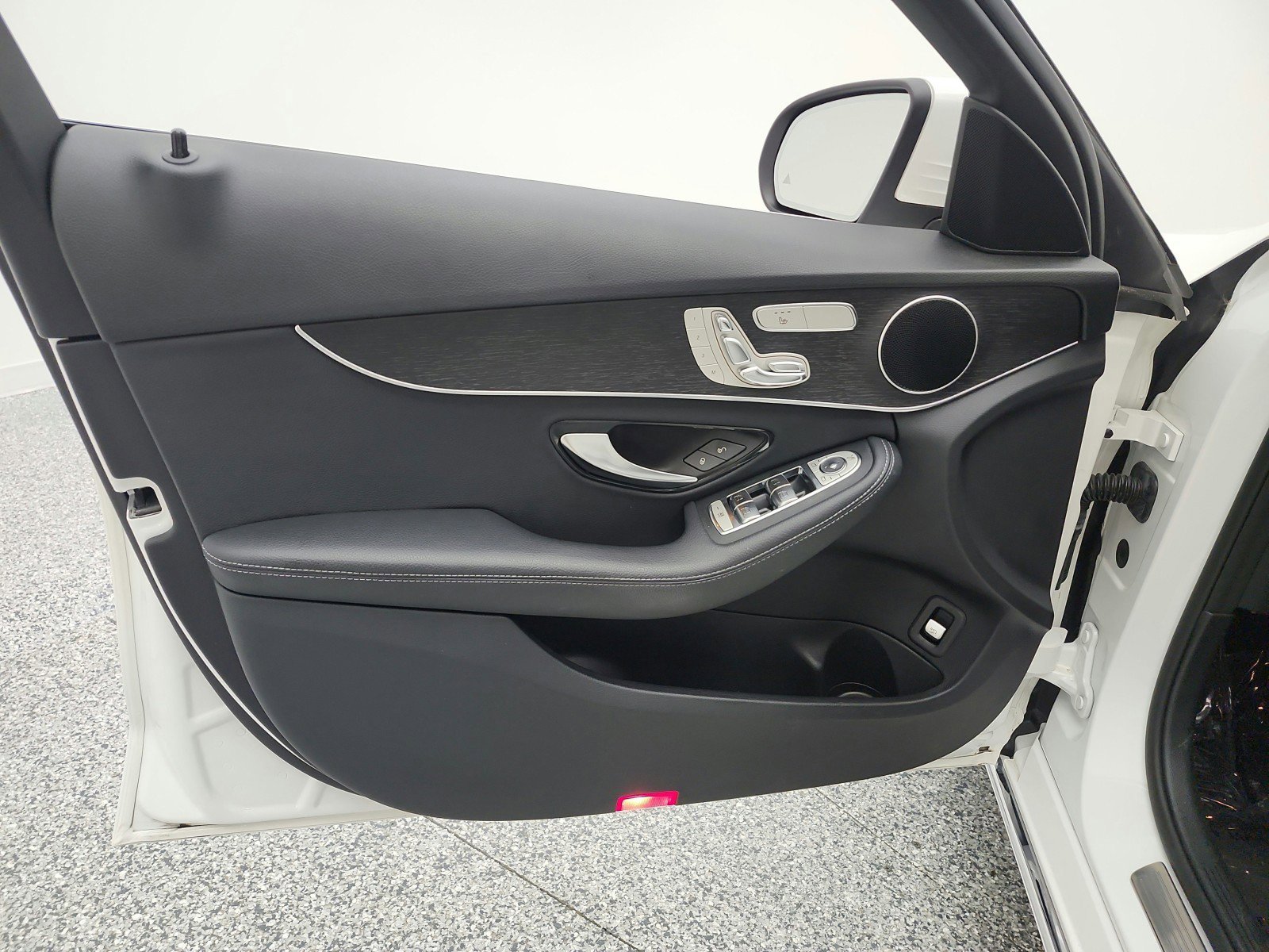 Used 2021 Mercedes-Benz C 300 Sedan image 15