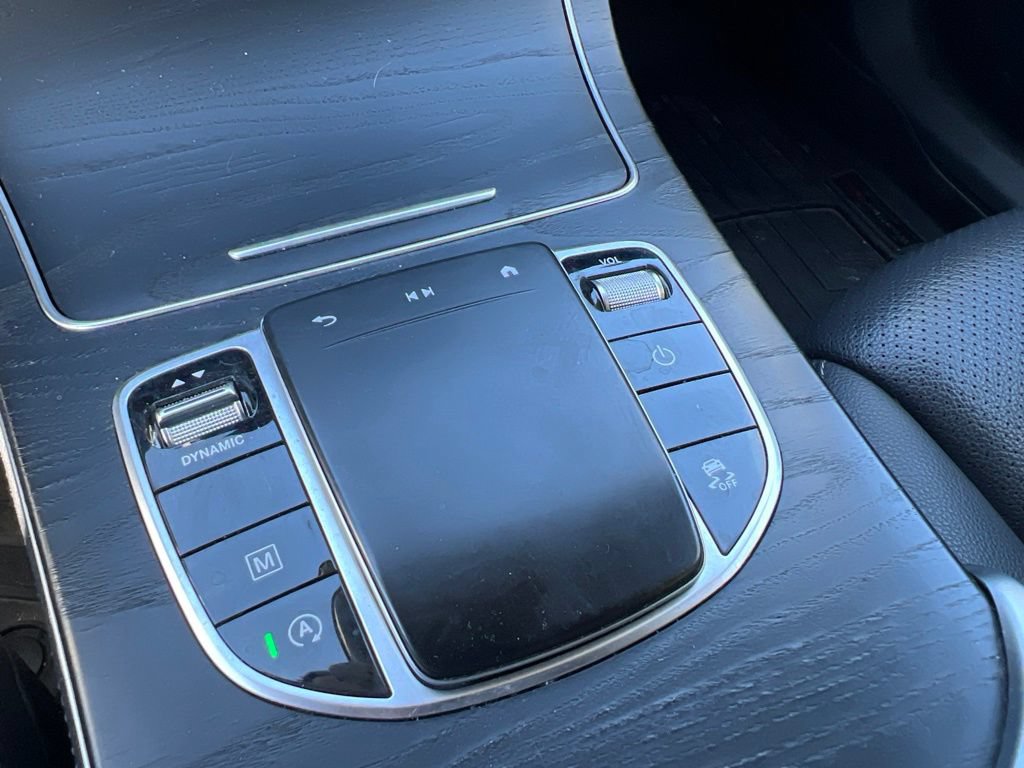 Used 2020 Mercedes-Benz GLC 300 4MATIC image 32
