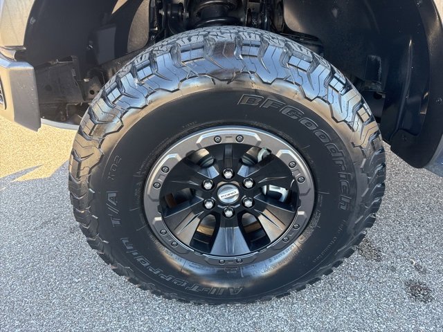 Used 2018 Ford F150 Raptor w/ Equipment Group 802A Luxury image 32