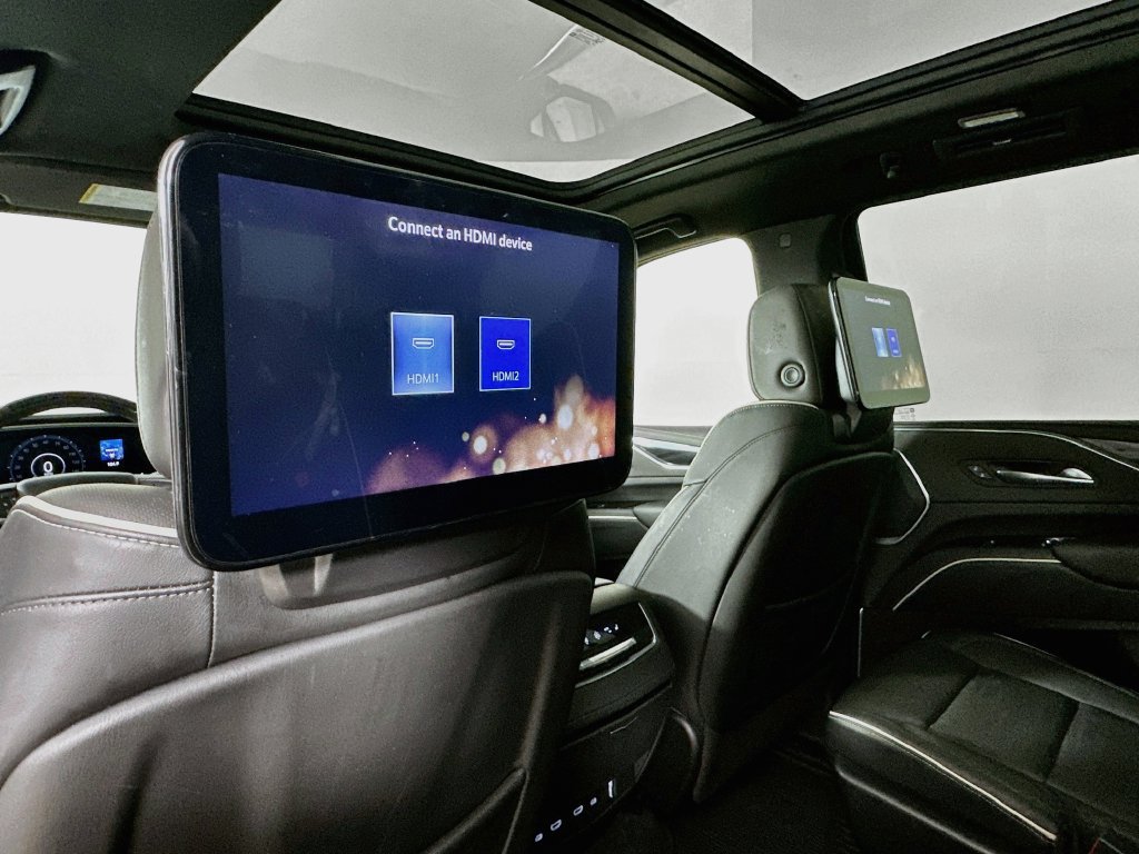 Certified 2023 Cadillac Escalade Sport AWD/4WD image 46