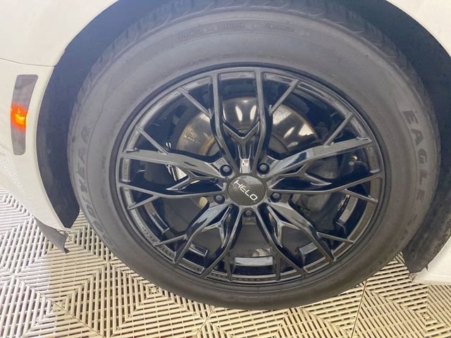 Used 2017 Chevrolet Camaro LT image 22