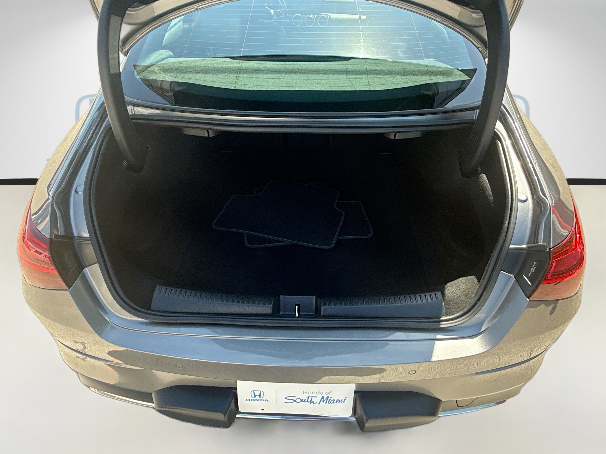 Used 2025 Mercedes-Benz CLA 250 image 26