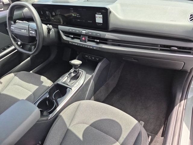 Used 2025 Kia K4 FWD image 31