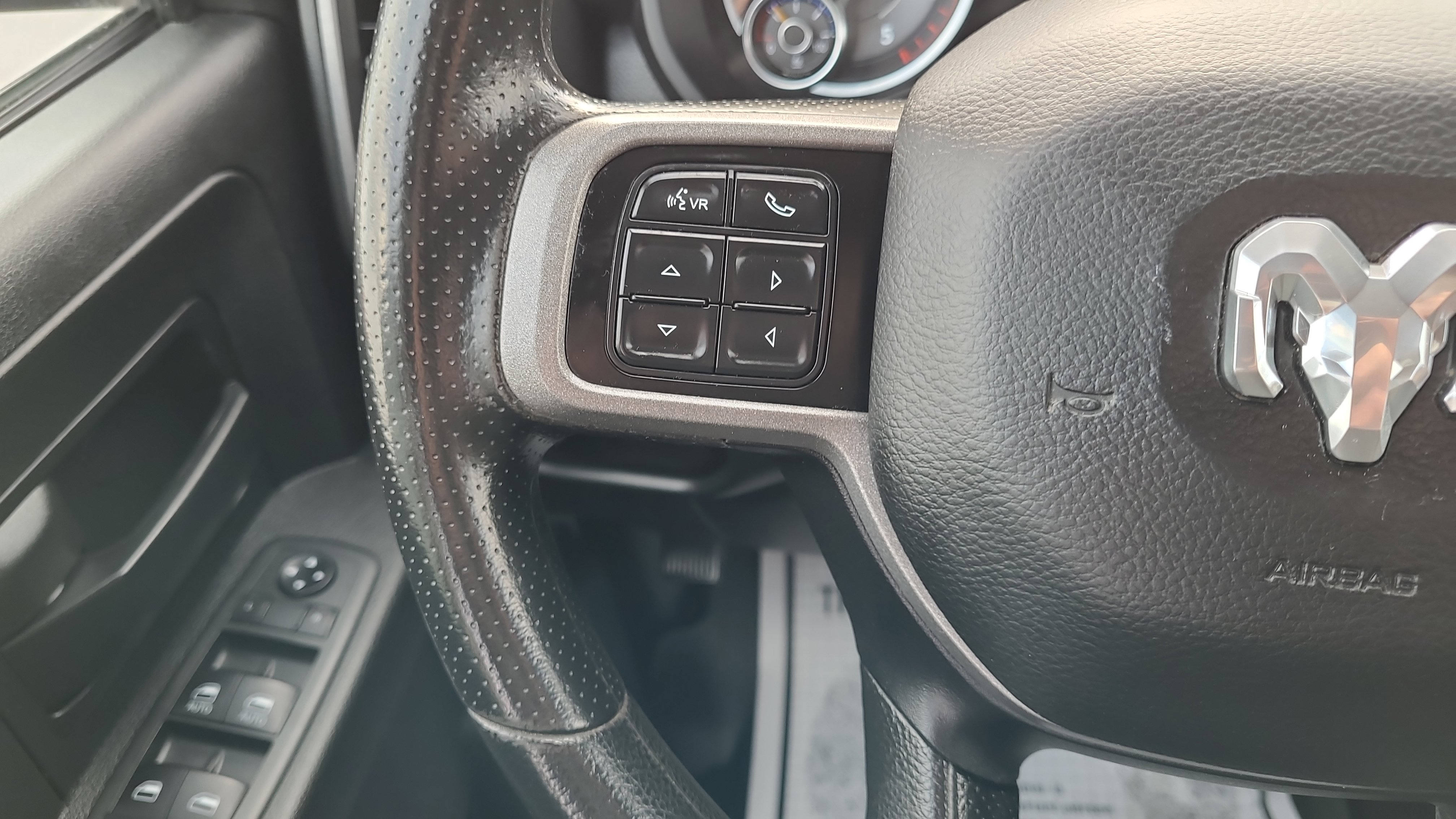 Used 2020 RAM 3500 Tradesman image 14