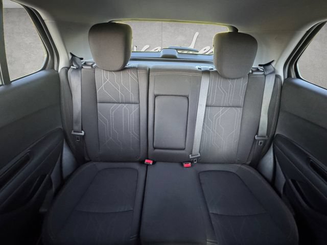 Used 2020 Chevrolet Trax LT FWD image 22