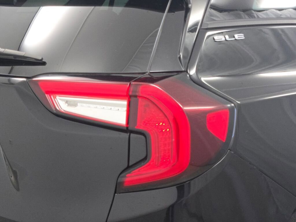 Certified 2024 GMC Terrain SLE image 13