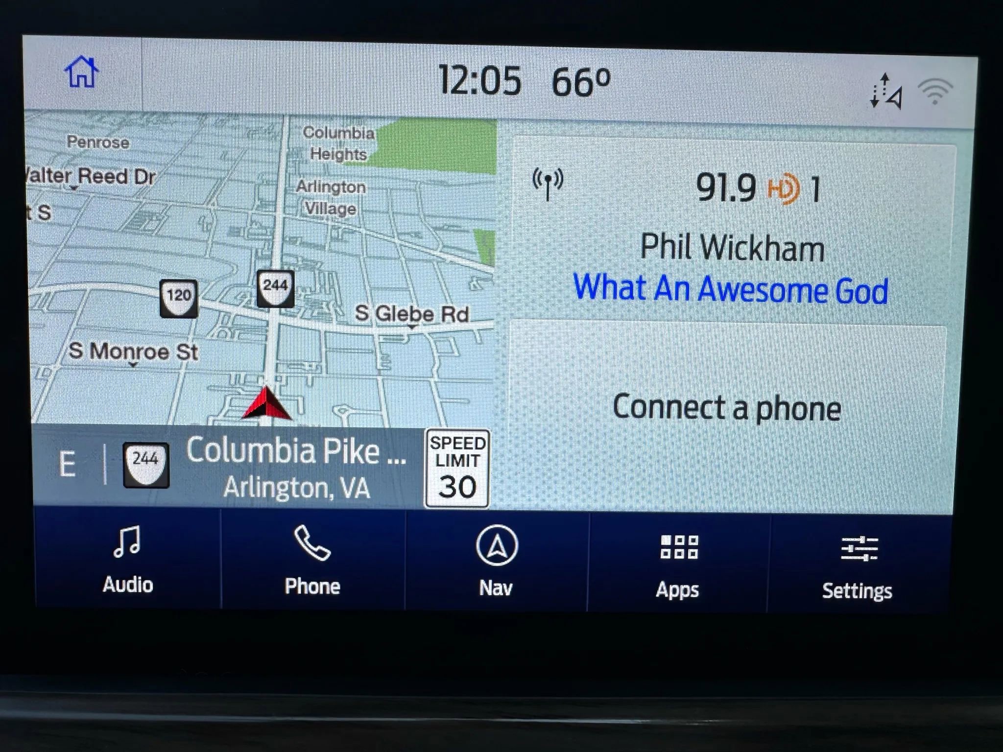 Used 2020 Ford Escape Titanium image 19