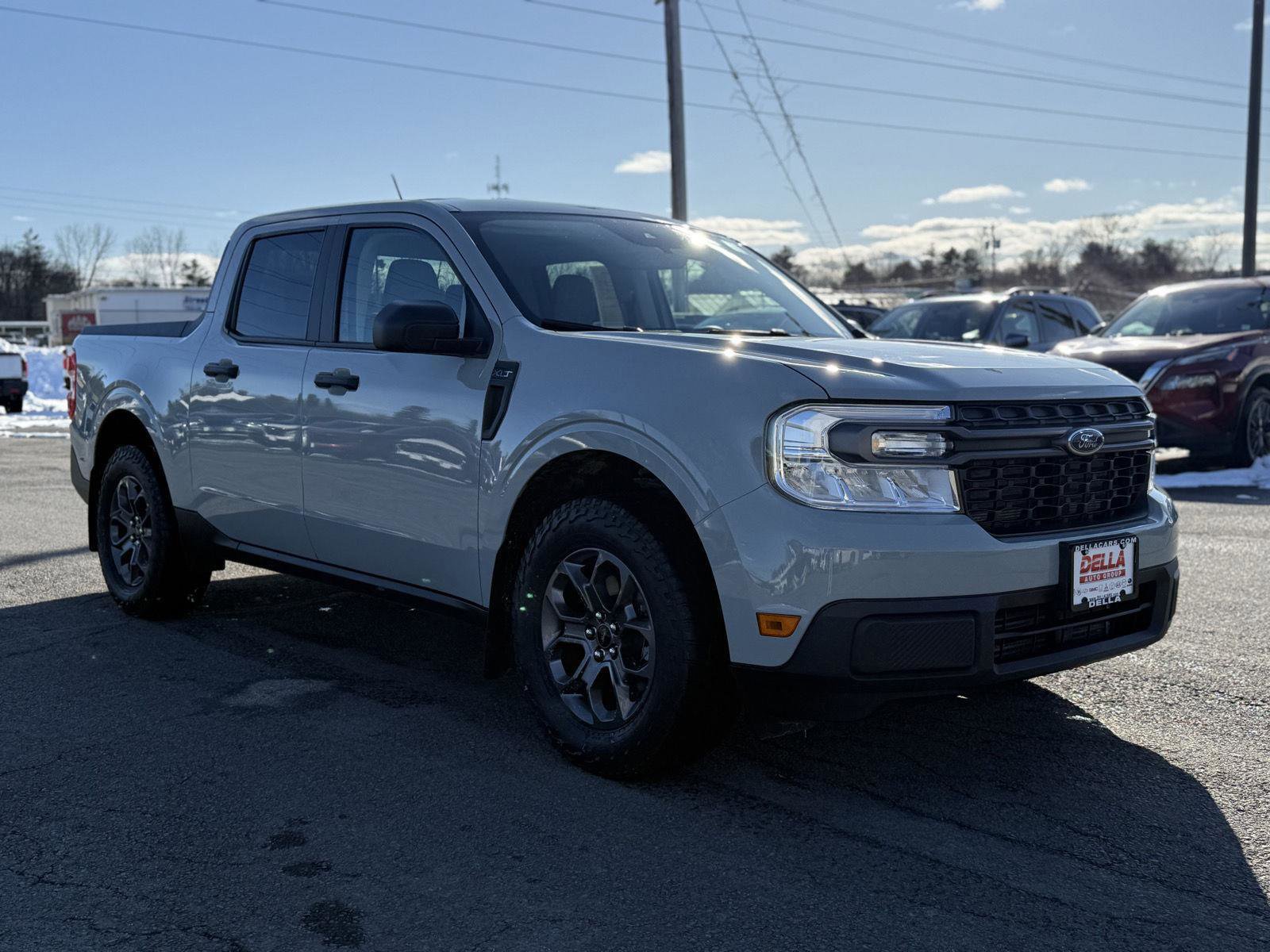 Used 2023 Ford Maverick XLT w/ Equipment Group 300A Standard image 3