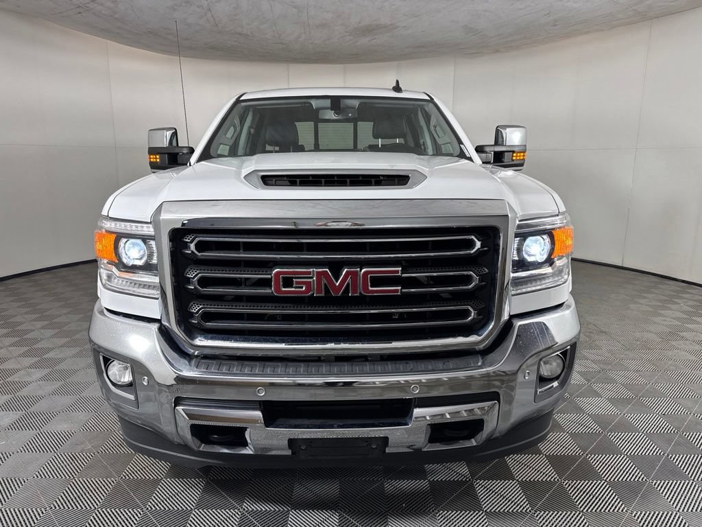 Used 2018 GMC Sierra 3500 SLT w/ Duramax Plus Package AWD/4WD image 2