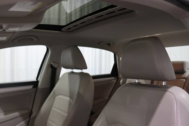 Used 2019 Volkswagen Passat 2.0T Wolfsburg FWD image 23