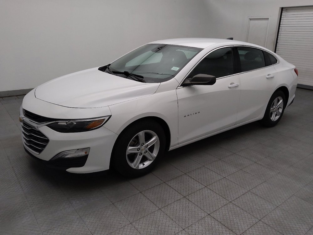 Used 2023 Chevrolet Malibu LS FWD image 2