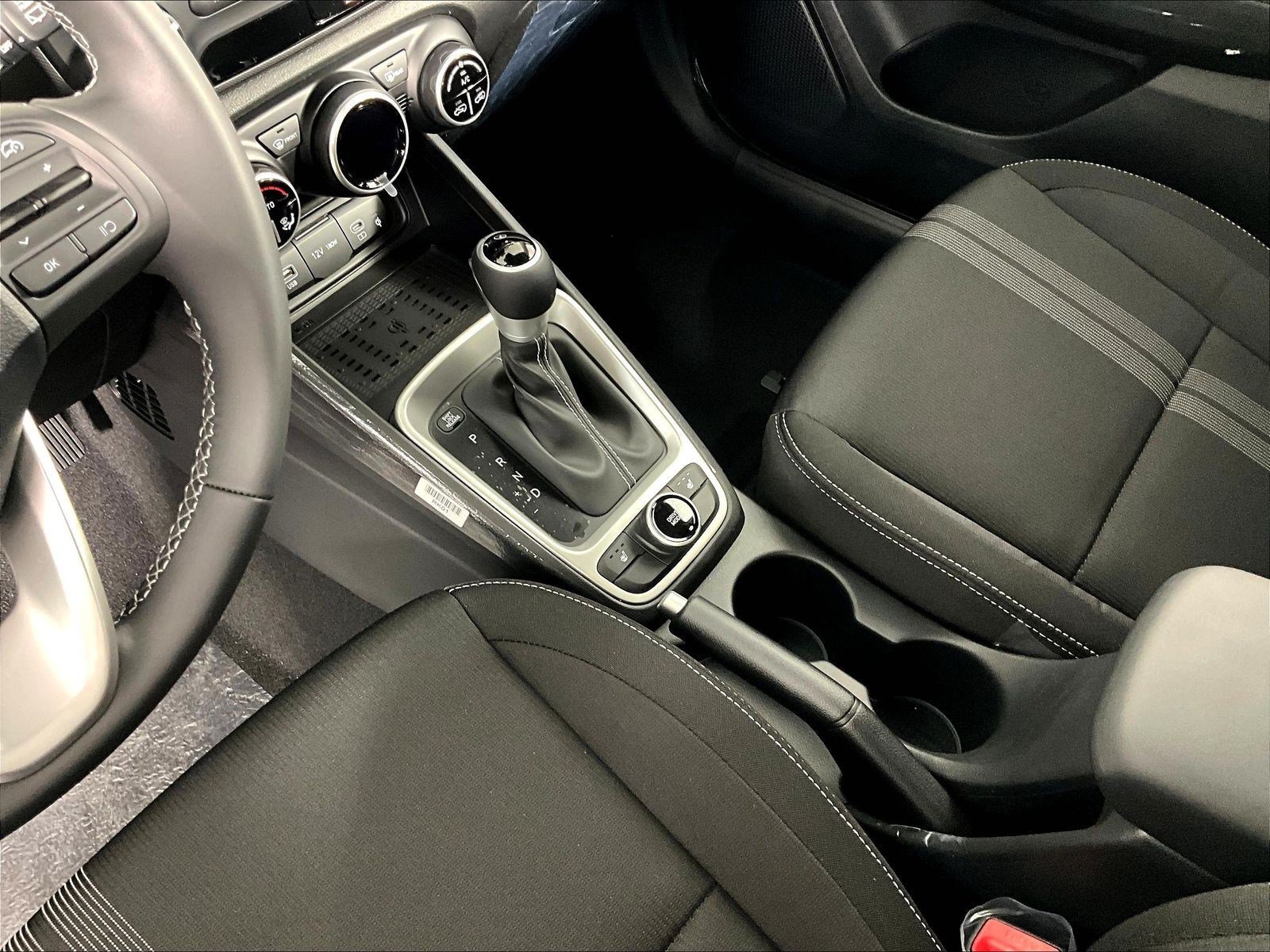 New 2026 Hyundai Venue SEL FWD image 12
