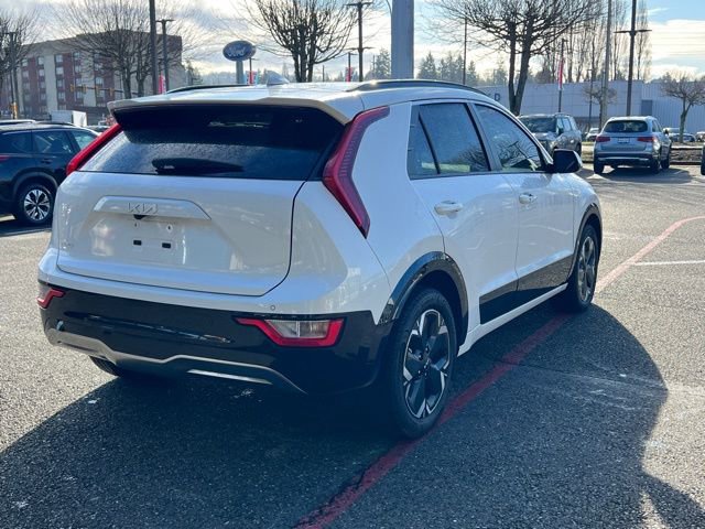 Certified 2023 Kia Niro Wind w/ Wind Preserve Package image 6