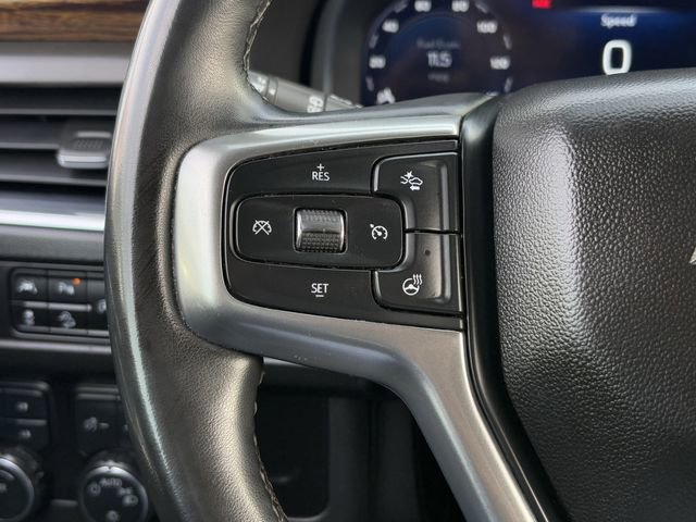 Used 2023 Chevrolet Suburban Premier AWD/4WD image 14