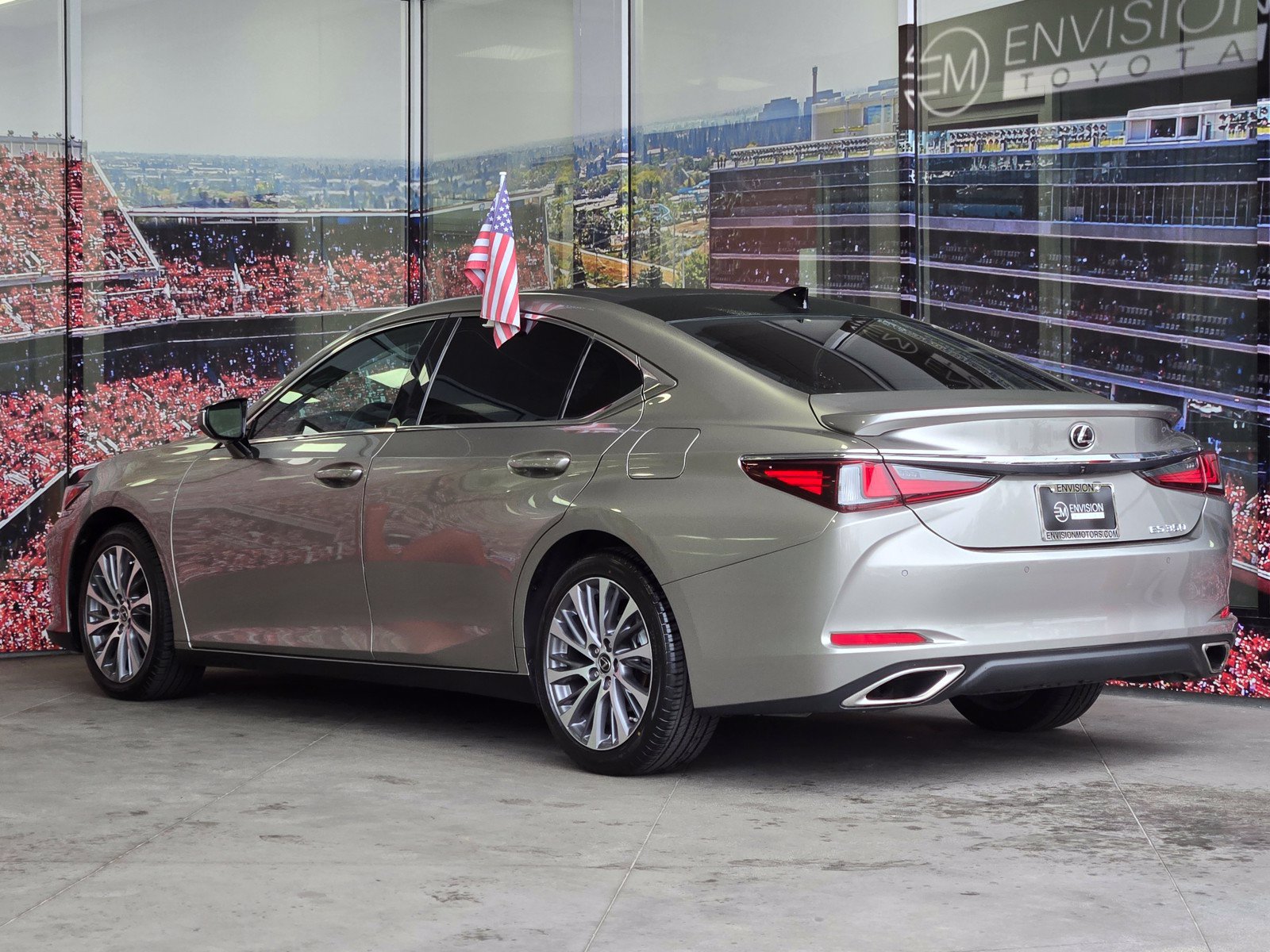 Used 2021 Lexus ES 350 w/ Premium Package FWD image 5