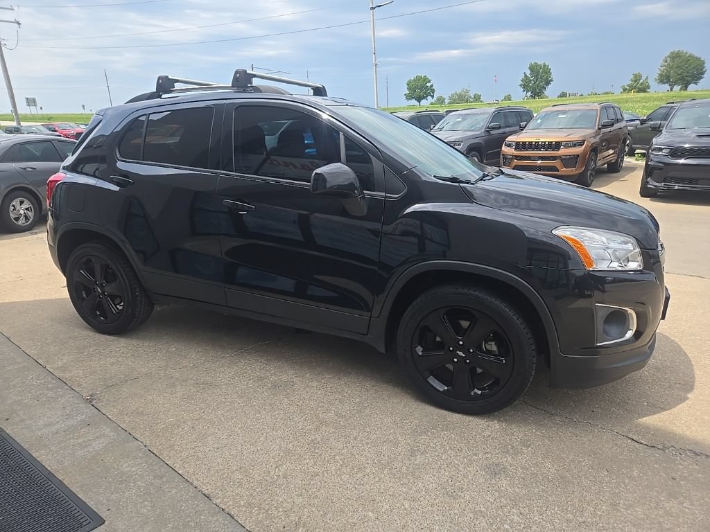 Used 2016 Chevrolet Trax LTZ w/ Midnight Edition AWD/4WD image 13