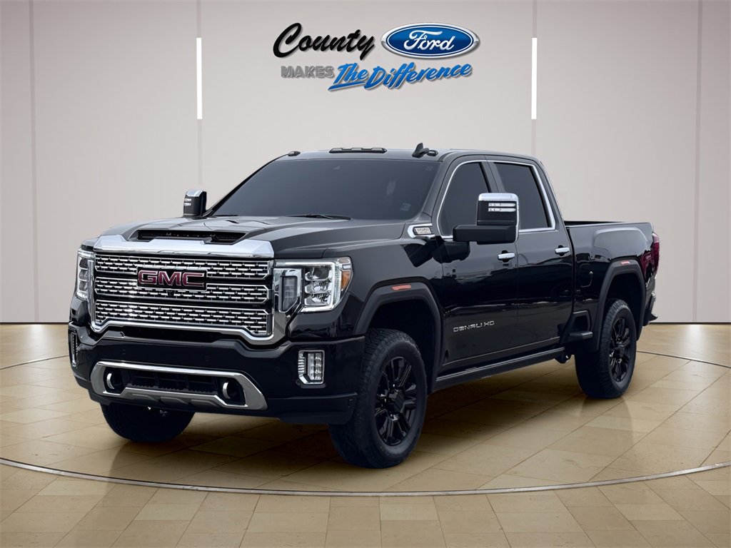 Used 2022 GMC Sierra 3500 Denali w/ Denali Black Diamond Edition image 2