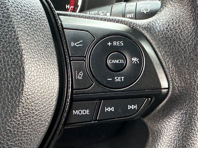 Certified 2025 Toyota RAV4 XLE AWD/4WD image 14