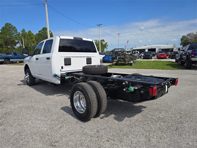 New 2026 RAM 3500 Tradesman image 4