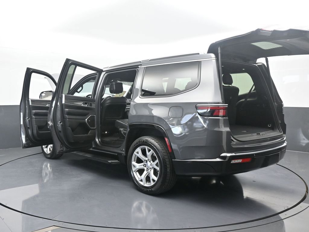 Used 2022 Jeep Wagoneer Series II image 78