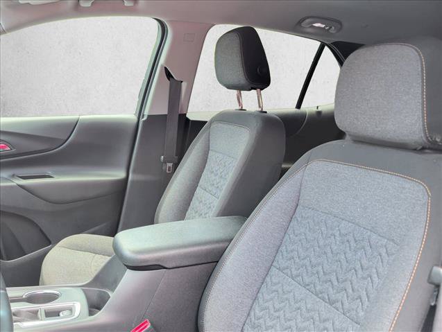 Used 2024 Chevrolet Equinox LT AWD/4WD image 15