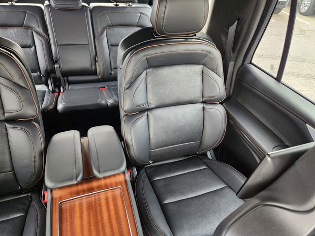 New 2025 Lincoln Navigator L Black Label image 15