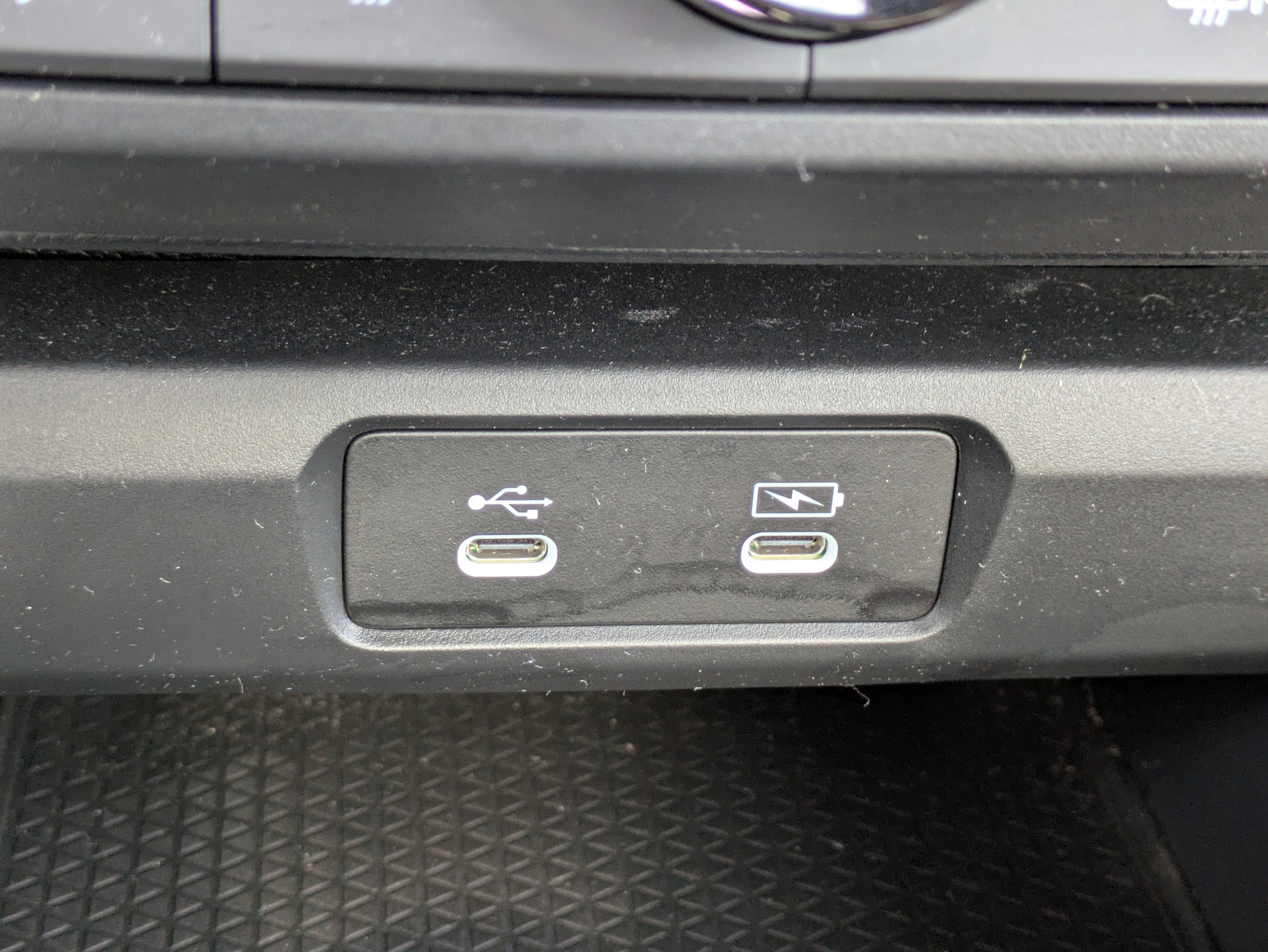 Certified 2024 Honda Accord EX image 39