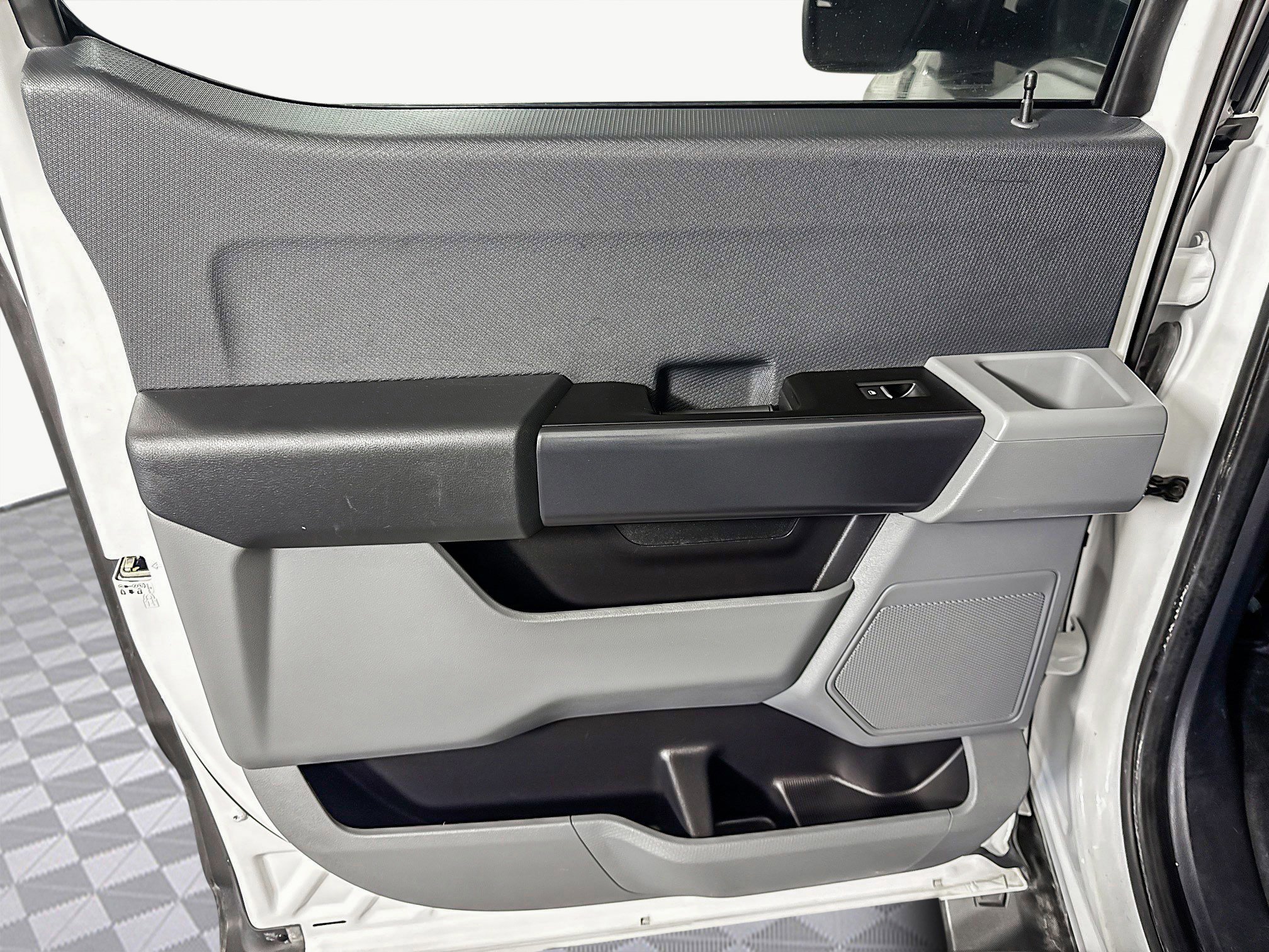 Used 2022 Ford F150 XL w/ Trailer Tow Package image 25