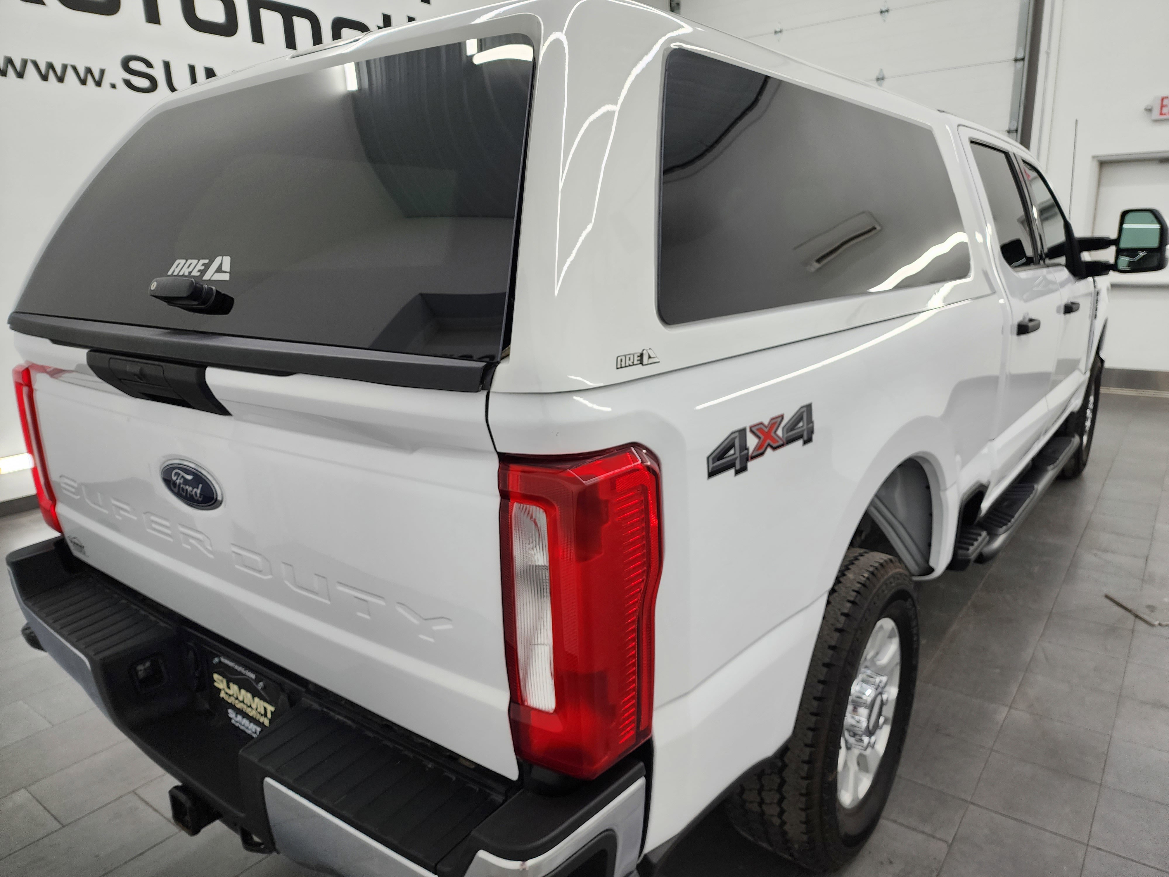 Used 2024 Ford F250 XLT image 4