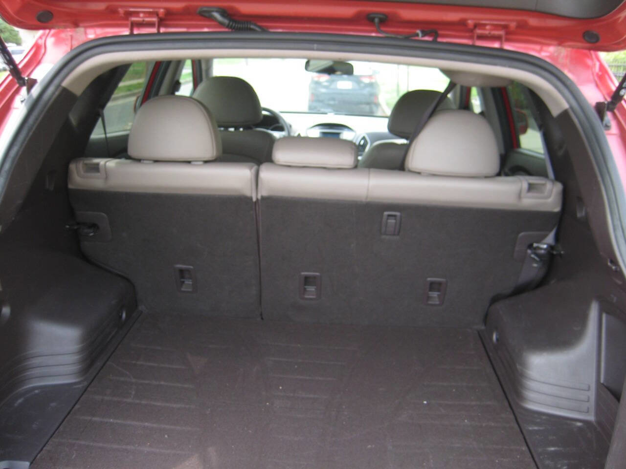 Used 2015 Hyundai Tucson GLS w/ Option Group 02 image 10