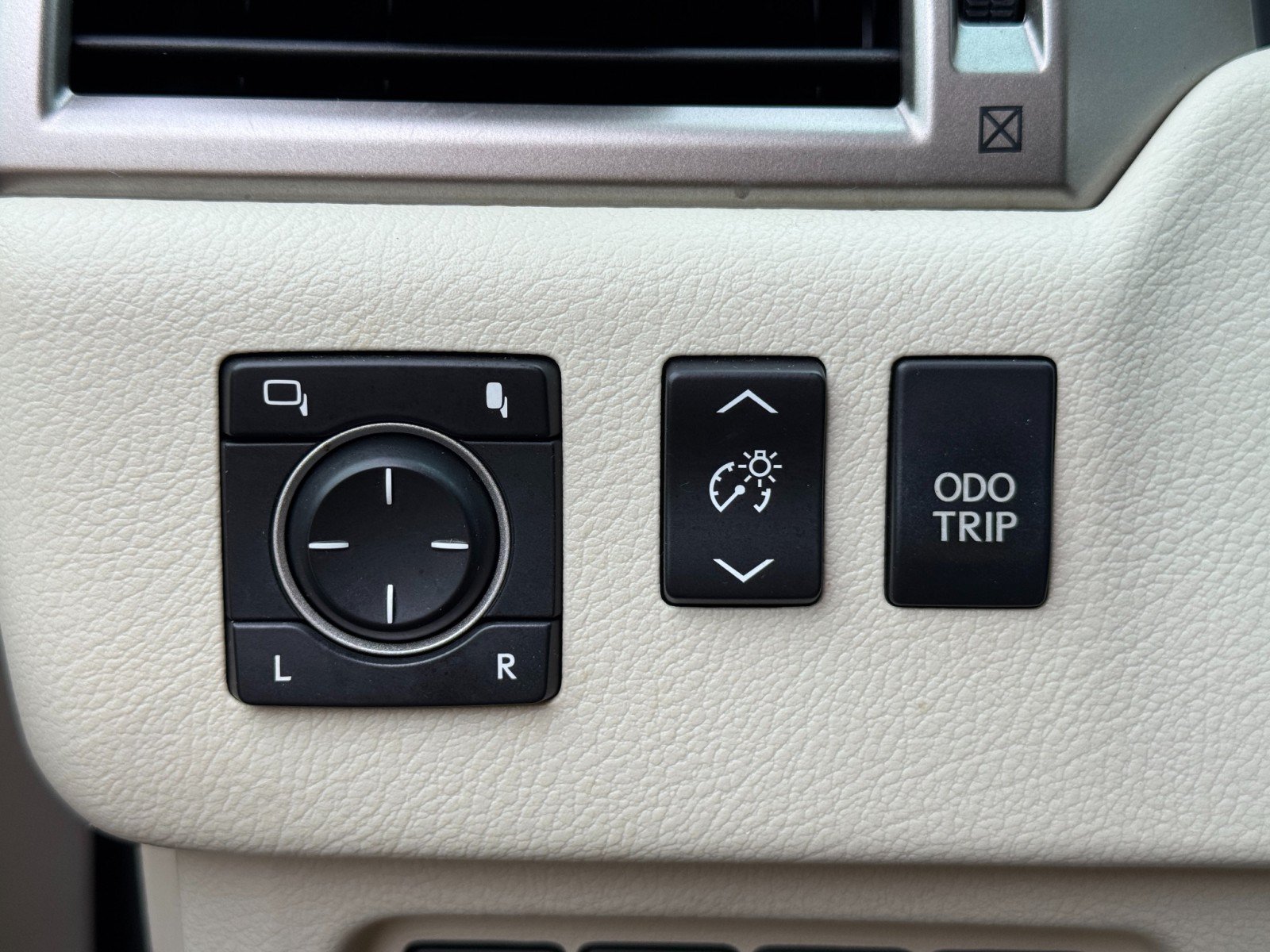 Used 2015 Lexus GX 460 Luxury AWD/4WD image 17