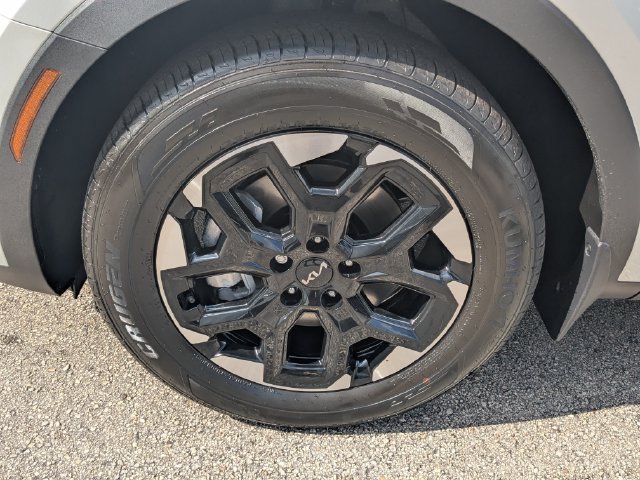 New 2026 Kia Sorento S FWD image 11