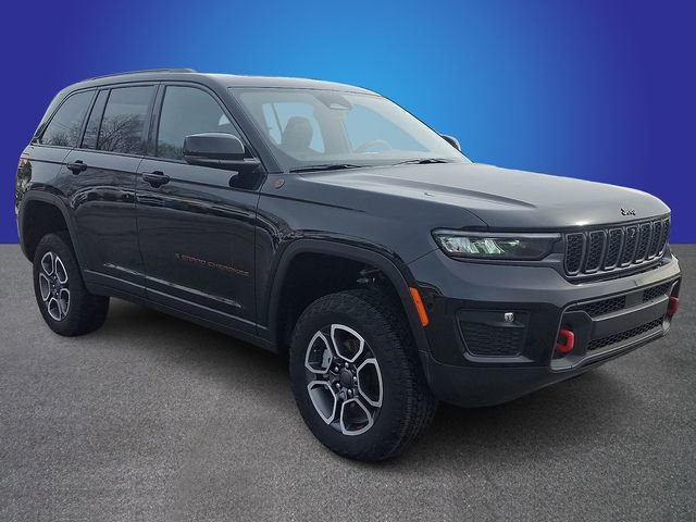 Used 2022 Jeep Grand Cherokee Trailhawk AWD/4WD image 3