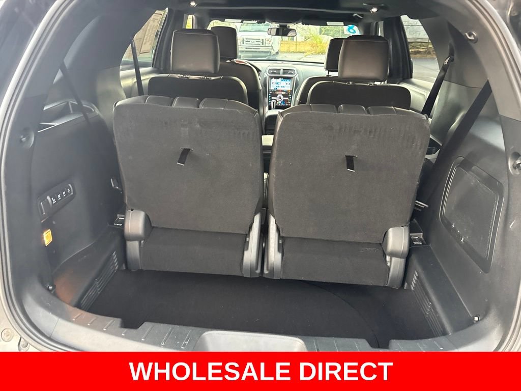Used 2018 Ford Explorer Platinum AWD/4WD image 30