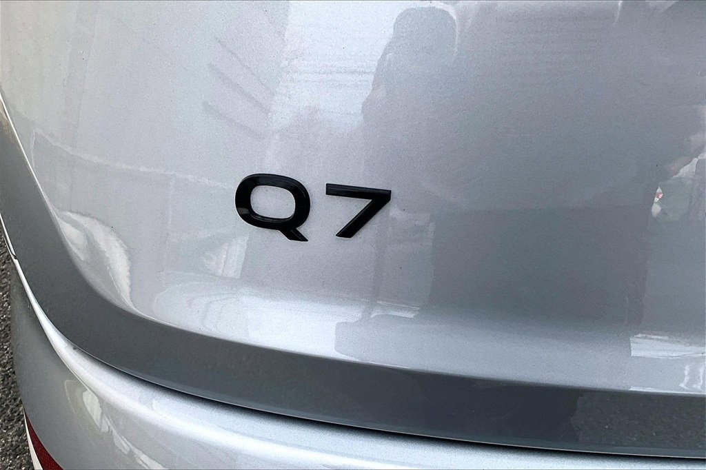 Used 2025 Audi Q7 2.0T Premium Plus image 24