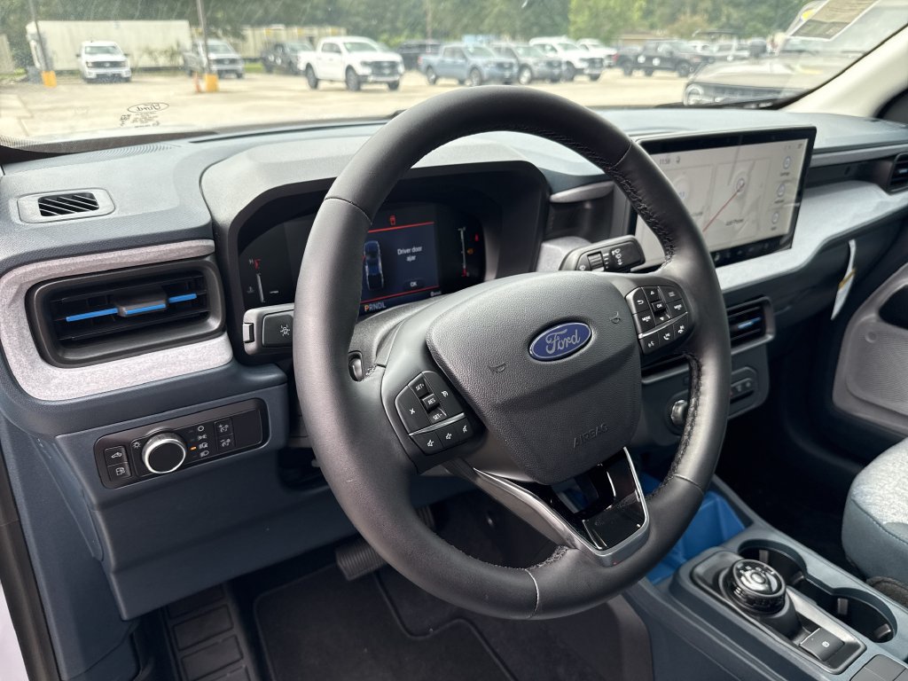 New 2026 Ford Maverick XLT w/ XLT Luxury Package FWD image 12