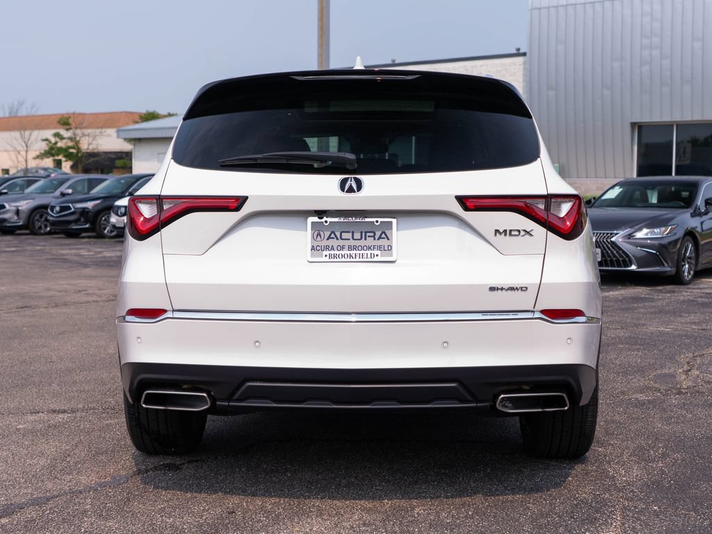 Certified 2024 Acura MDX w/ Advance Package AWD/4WD image 11
