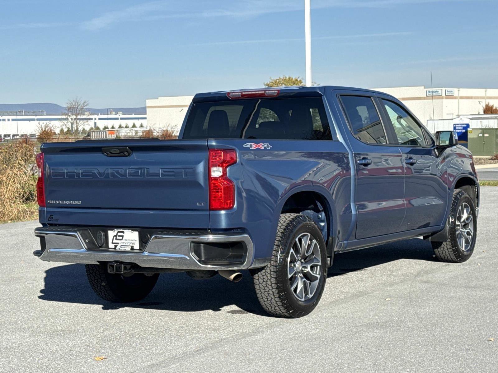 Used 2024 Chevrolet Silverado 1500 LT image 24
