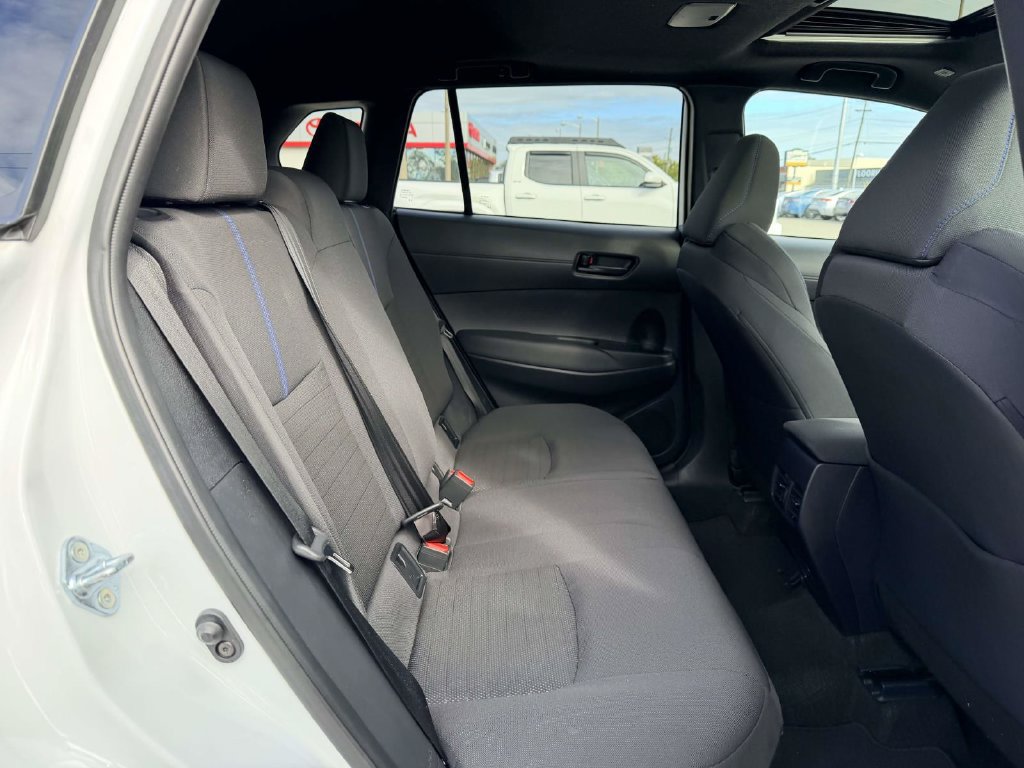 Certified 2025 Toyota Corolla Cross AWD Hybrid w/ Moonroof Package image 14