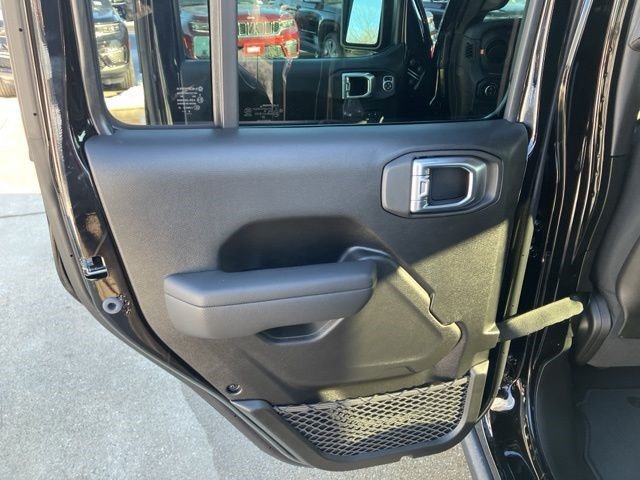 New 2026 Jeep Gladiator Mojave AWD/4WD image 22