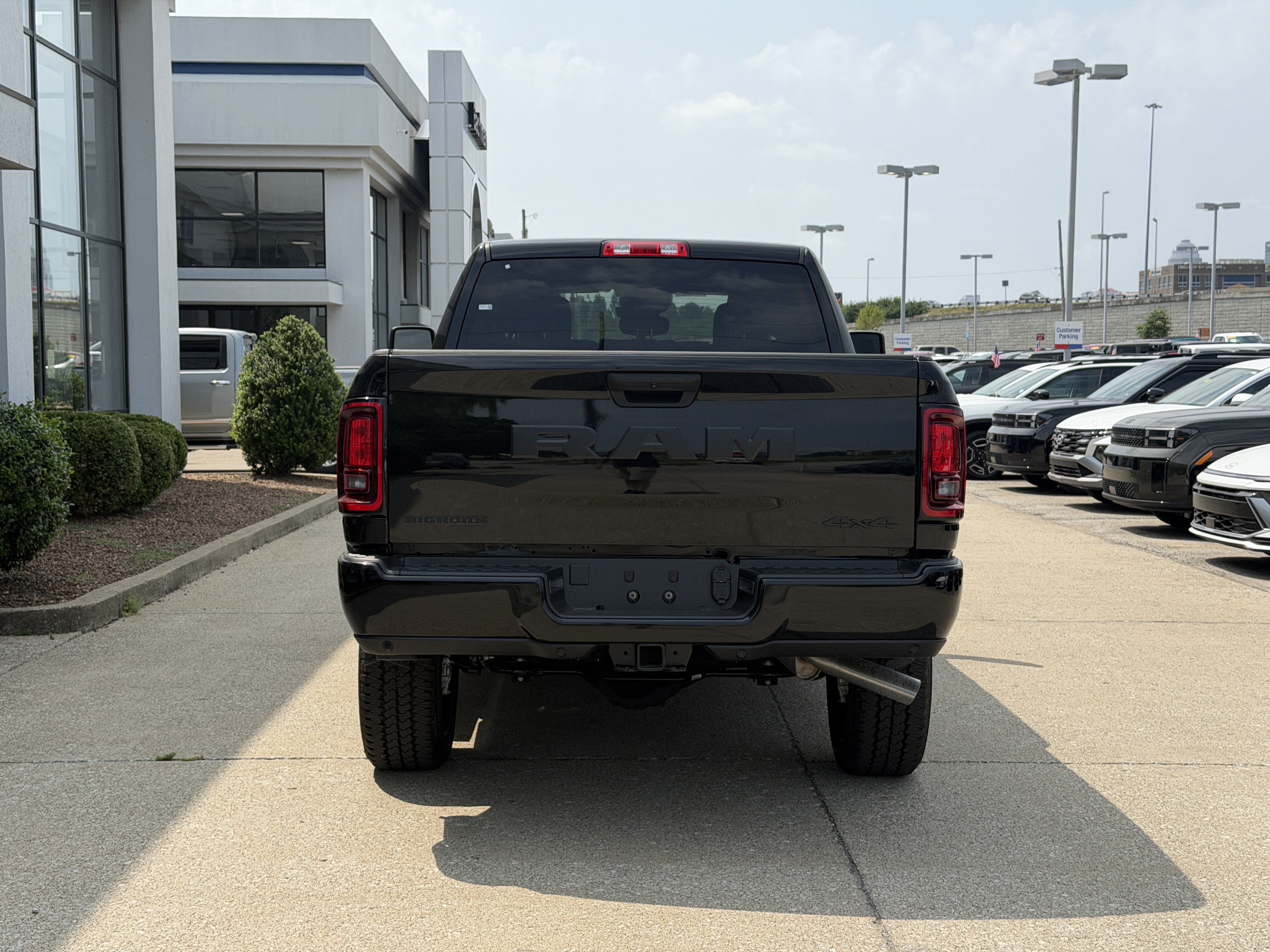 New 2026 RAM 2500 Big Horn AWD/4WD image 6