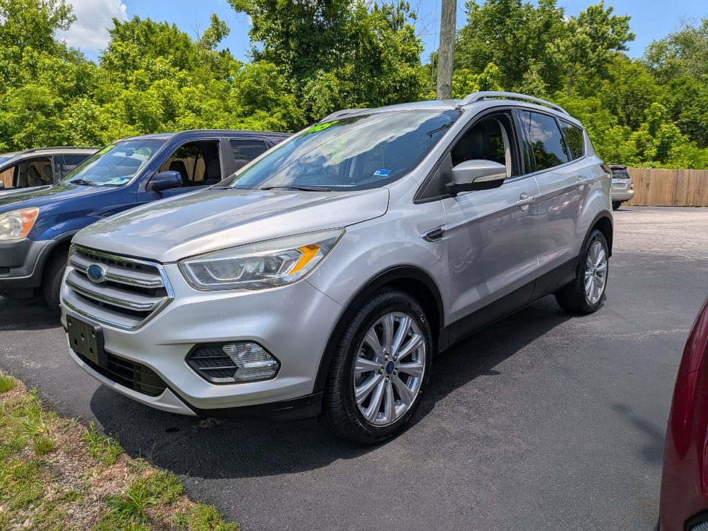 Used 2017 Ford Escape Titanium FWD image 1