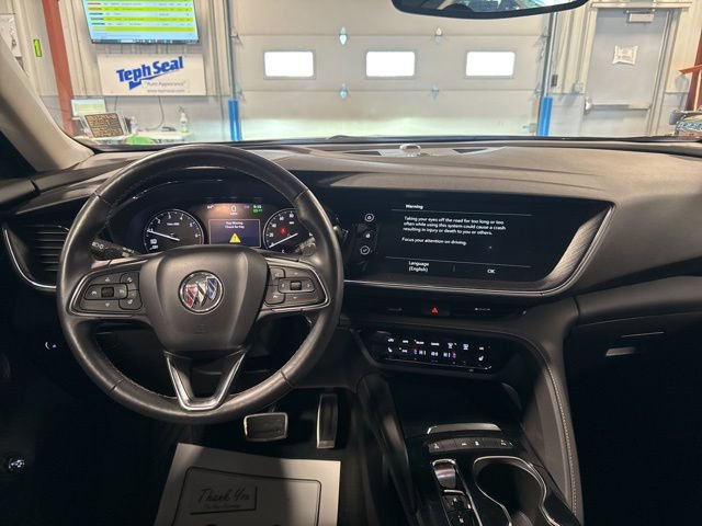 Used 2022 Buick Envision Essence w/ Sport Touring Package image 19