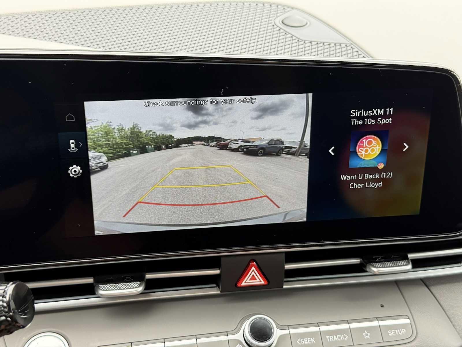 New 2025 Hyundai Elantra SEL image 23